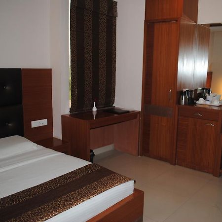 Hotel Data Inn Ατζμέρ Δωμάτιο φωτογραφία