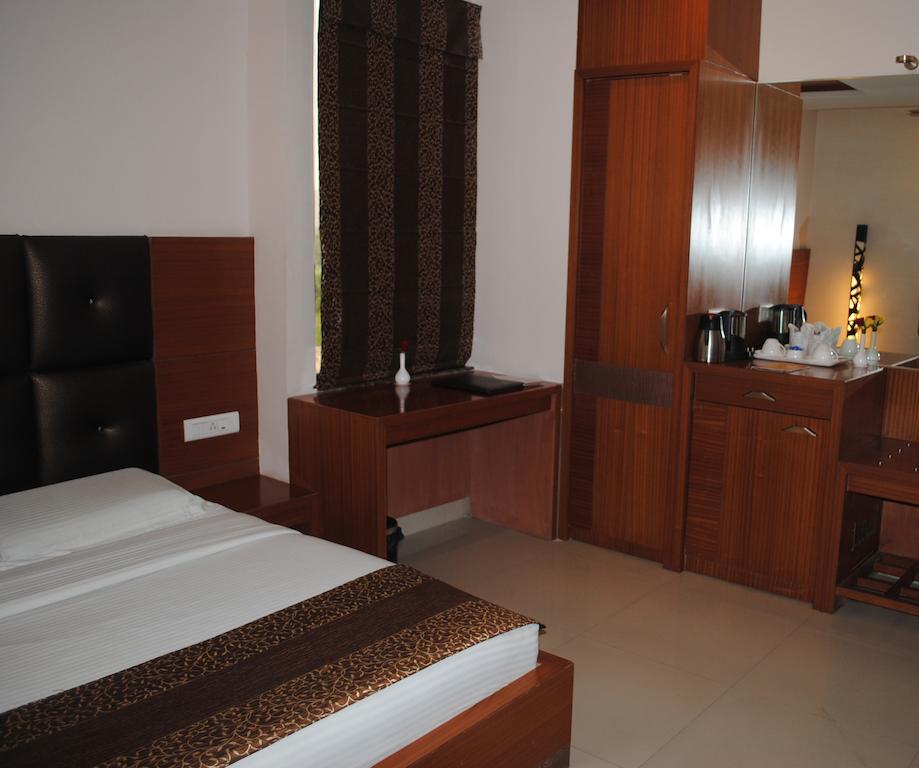 Hotel Data Inn Ατζμέρ Δωμάτιο φωτογραφία